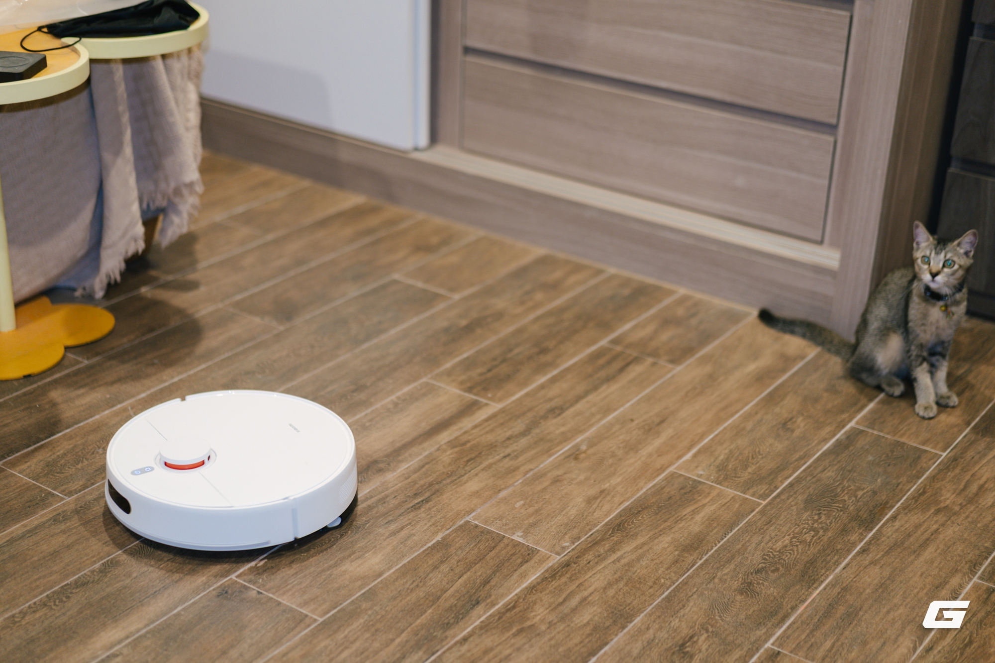 Nghe giới trẻ chia sẻ bí kíp chọn robot hút bụi mà ngã ngửa: Hóa ra đây là món đồ "must-have" của mọi gia đình nếu muốn sống gọn gàng ngăn nắp- Ảnh 3.