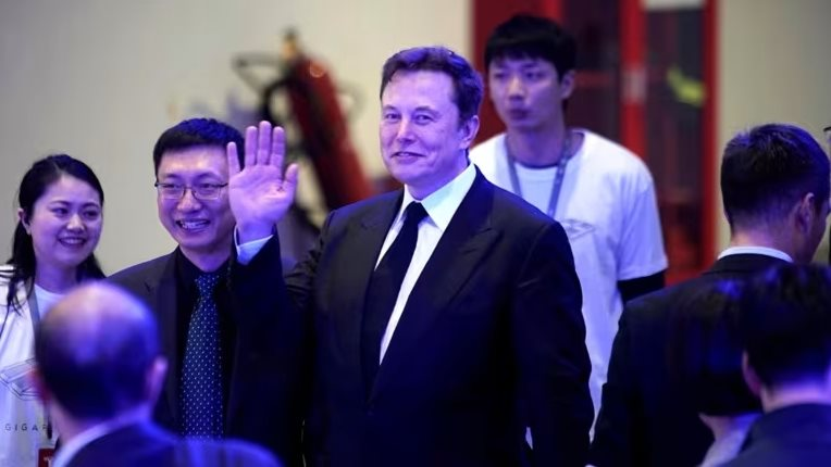 Jensen Huang vượt mặt Elon Musk và Tim Cook, trở thành biểu tượng CEO quyền lực nhất thế giới- Ảnh 2. Jensen Huang vượt mặt Elon Musk và Tim Cook, trở thành biểu tượng CEO quyền lực nhất thế giới- Ảnh 2.