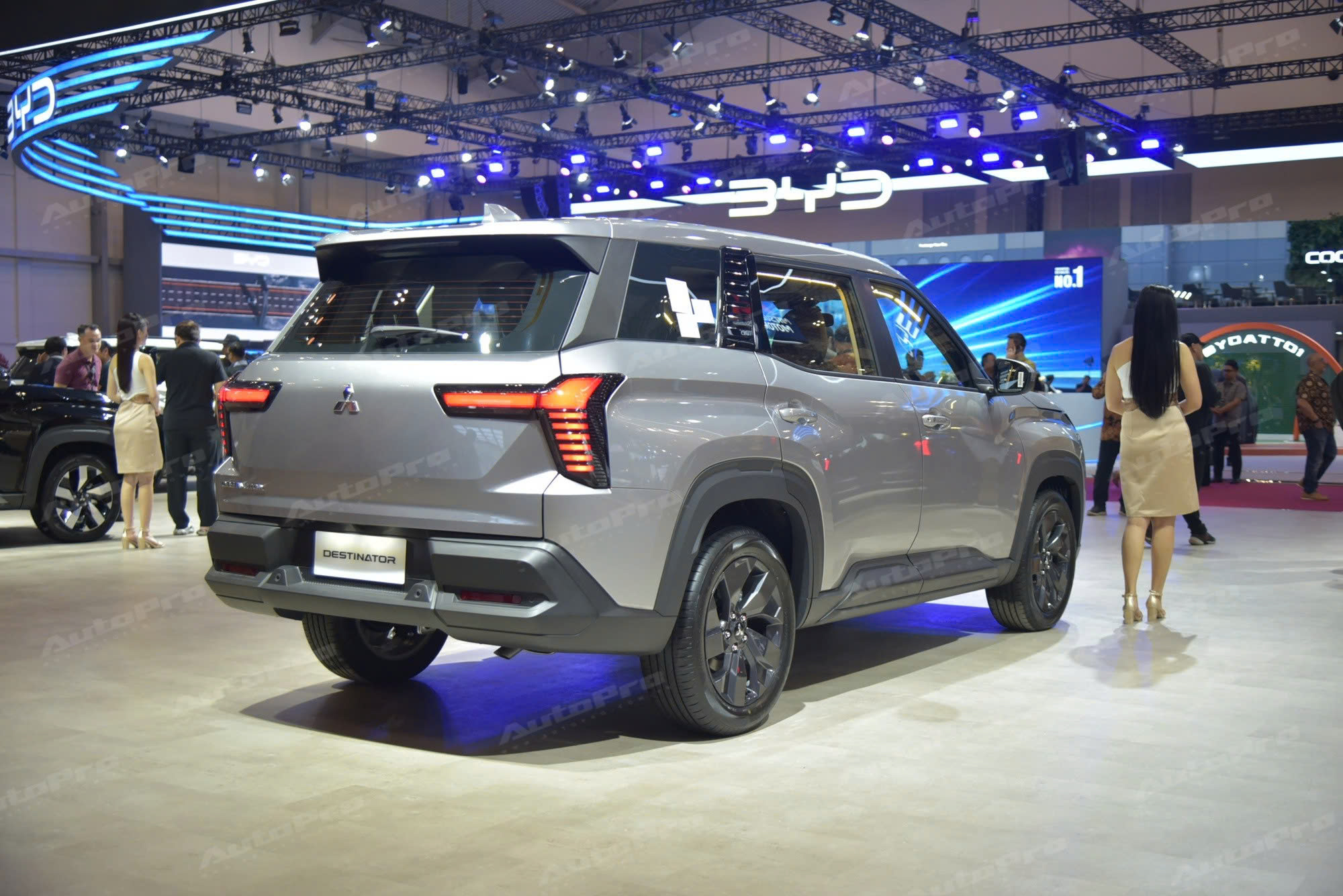 Bị chê treo sau thanh xoắn, Mitsubishi nói ‘có lý do’ và đây là câu trả lời- Ảnh 9. Bị chê treo sau thanh xoắn, Mitsubishi nói ‘có lý do’ và đây là câu trả lời- Ảnh 9.
