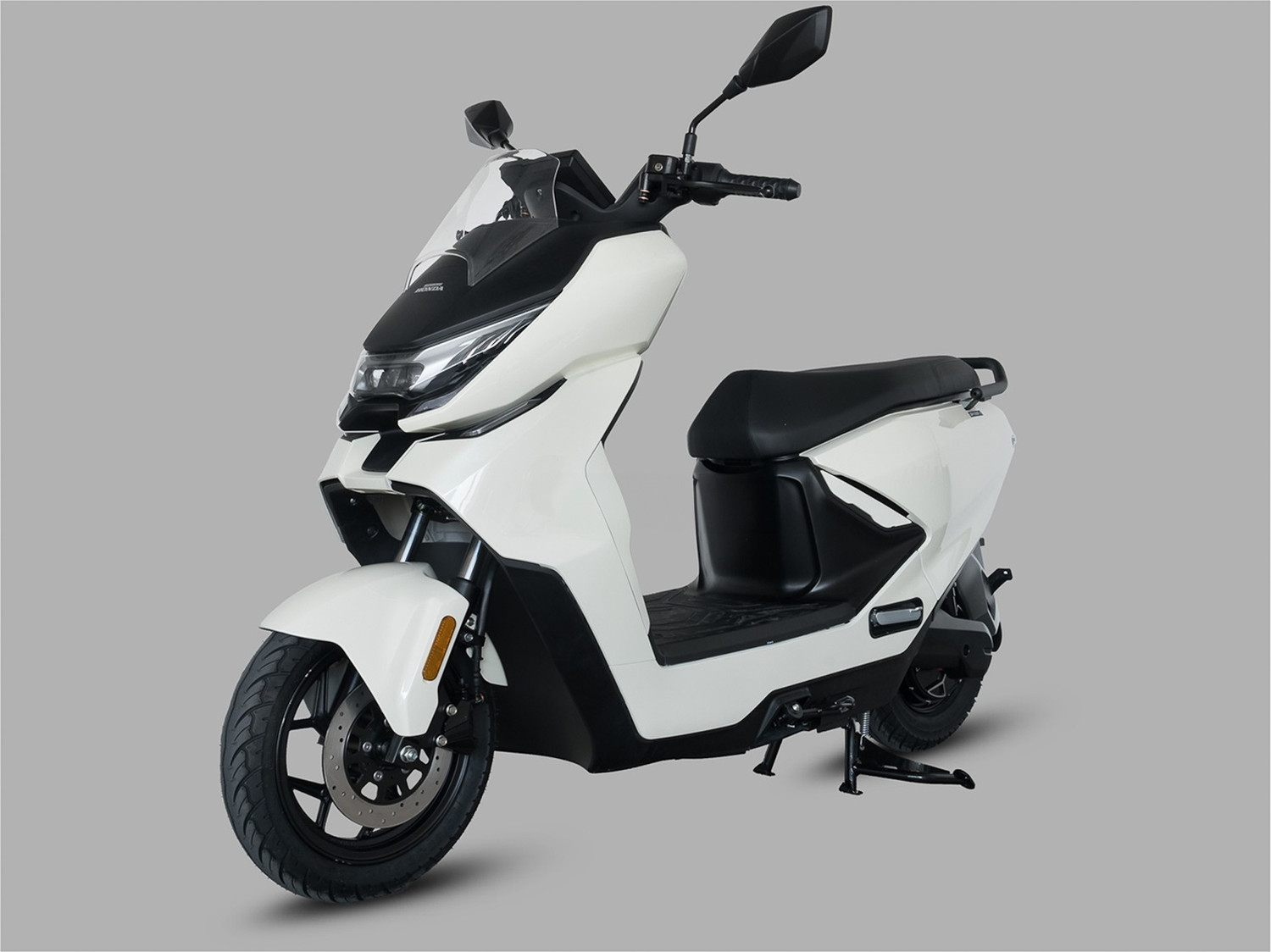 Xe máy điện liên doanh Honda sắp về Việt Nam, được ví như PCX chạy điện nhưng kém 1 mẫu xe phổ biến ở điểm này- Ảnh 1. Xe máy điện liên doanh Honda sắp về Việt Nam, được ví như PCX chạy điện nhưng kém 1 mẫu xe phổ biến ở điểm này- Ảnh 1.
