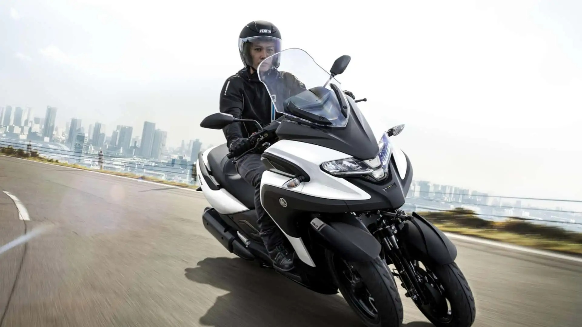 Không ngại kẹt xe, cũng chẳng sợ ngã: Yamaha Tricity 300 ra mắt tại Nhật Bản, liệu có về Việt Nam?- Ảnh 1.