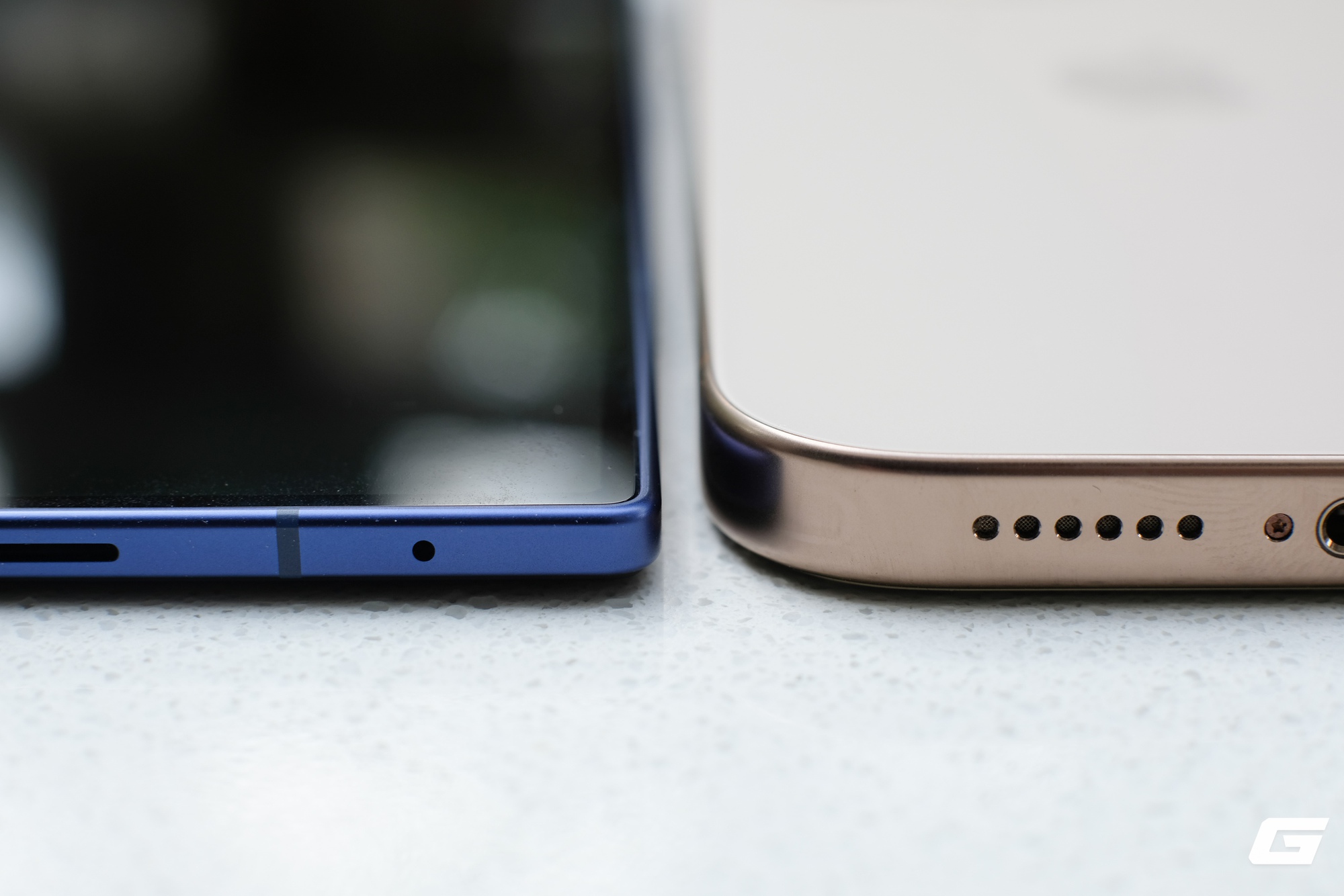 Galaxy Z Fold7 đang làm điều mà iPhone 16 Pro Max không dám: Đổi hình thái, giữ nguyên trải nghiệm- Ảnh 5. Galaxy Z Fold7 đang làm điều mà iPhone 16 Pro Max không dám: Đổi hình thái, giữ nguyên trải nghiệm- Ảnh 5.