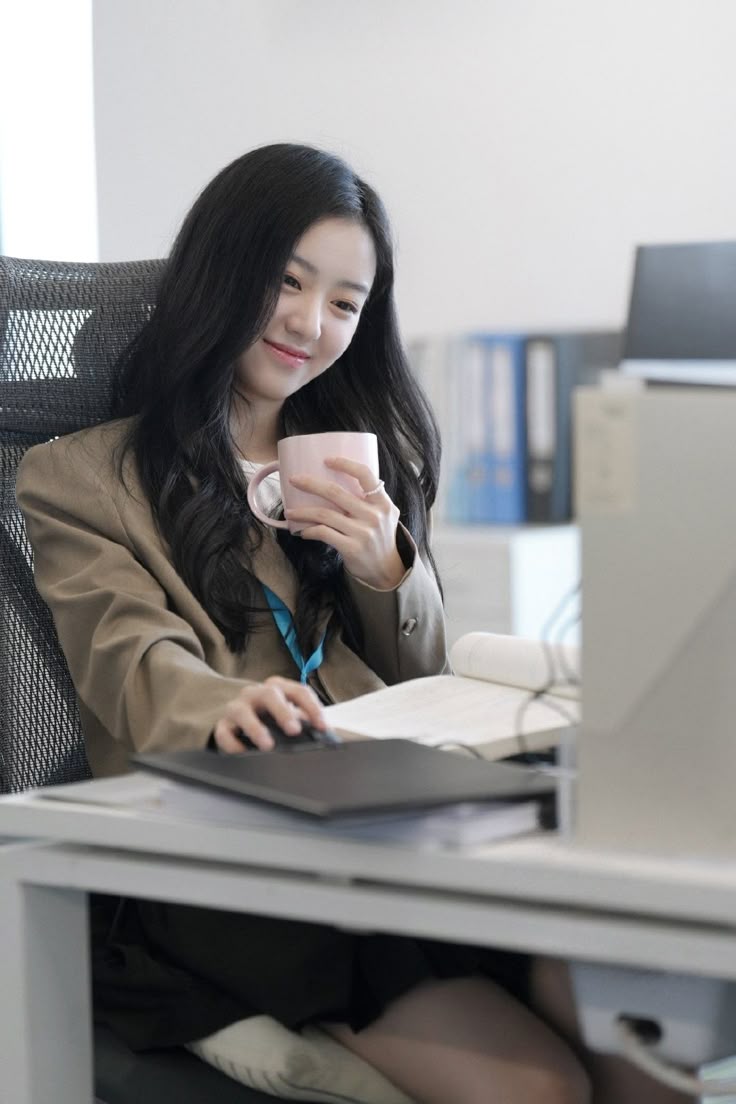 Từ hôm nay, làm thêm ngoài giờ - freelancer nhận lương qua ví điện tử có bị tính thuế không? 1 lưu ý cực quan trọng!- Ảnh 4.
