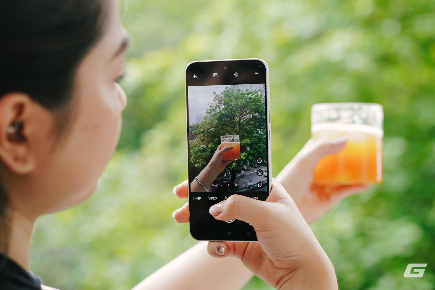 Với chiếc smartphone này tôi chụp đẹp như máy cơ, thì ra là được AI hỗ trợ- Ảnh 2. Với chiếc smartphone này tôi chụp đẹp như máy cơ, thì ra là được AI hỗ trợ- Ảnh 2.