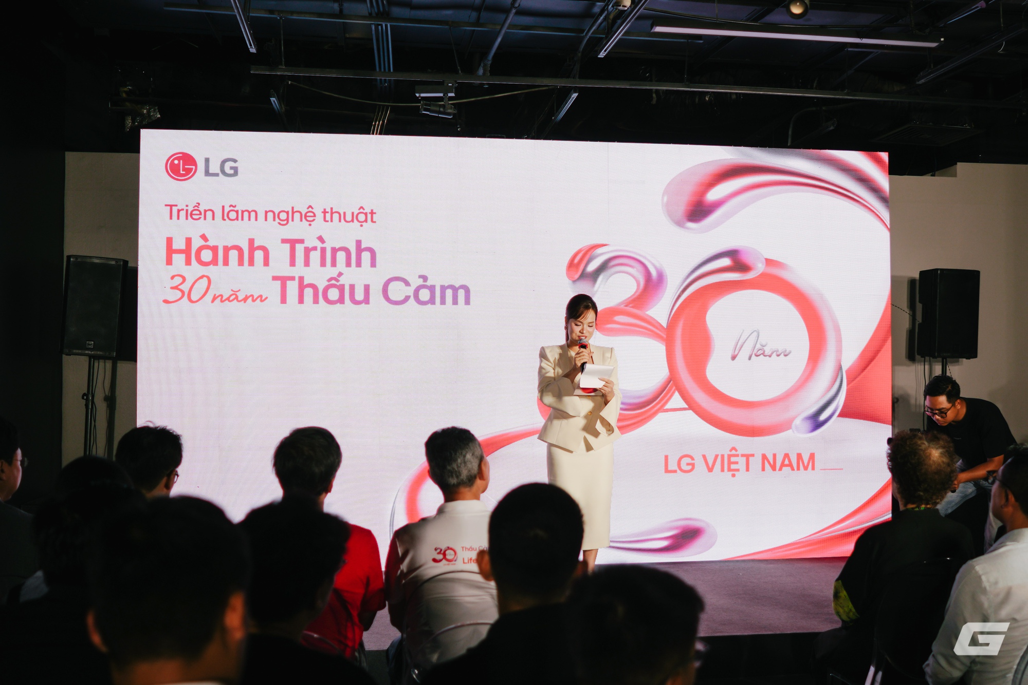 LG đánh dấu 30 năm đồng hành cùng Việt Nam với triển lãm nghệ thuật “The Art-ffection” tại Hà Nội- Ảnh 16. LG đánh dấu 30 năm đồng hành cùng Việt Nam với triển lãm nghệ thuật “The Art-ffection” tại Hà Nội- Ảnh 16.