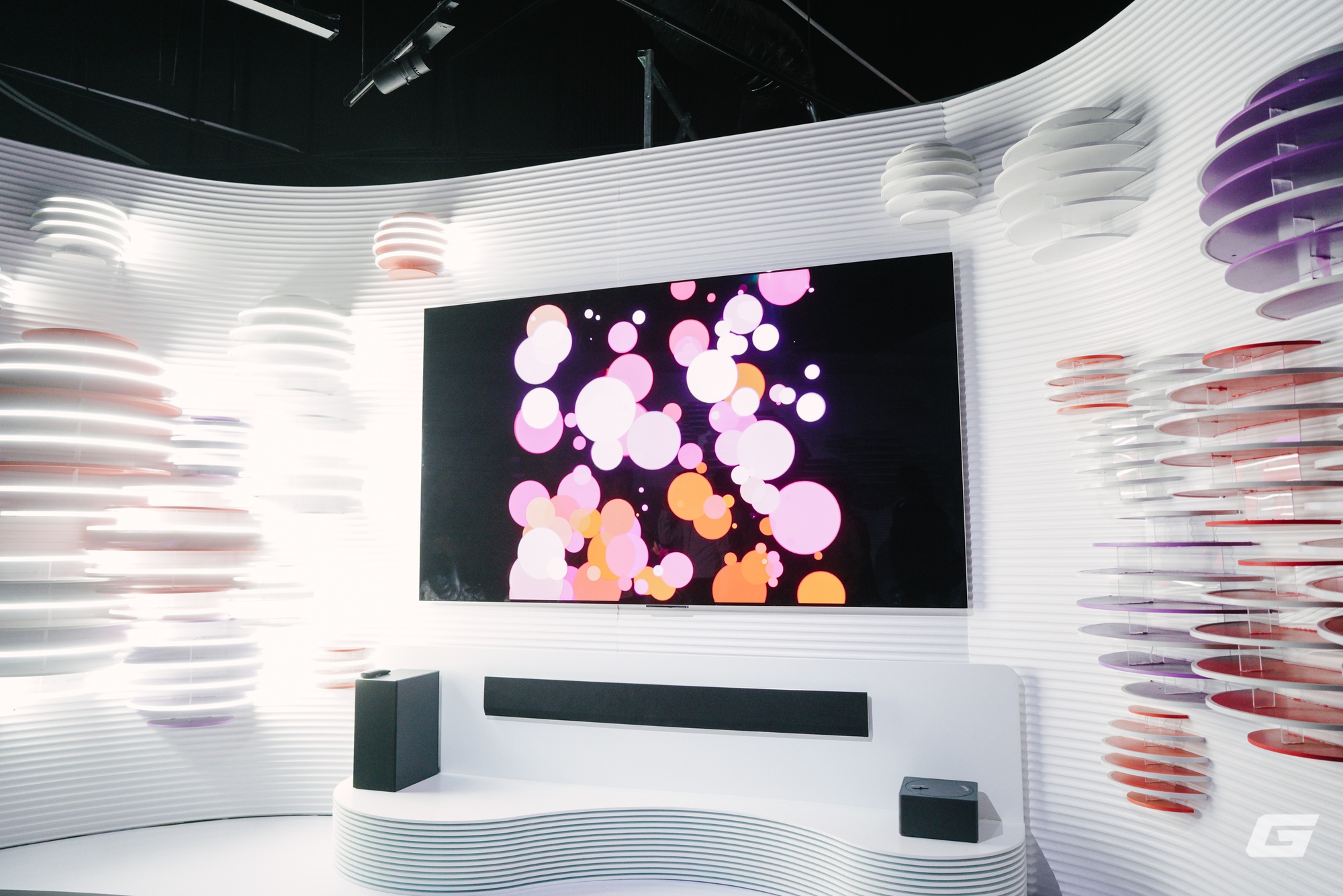 LG đánh dấu 30 năm đồng hành cùng Việt Nam với triển lãm nghệ thuật “The Art-ffection” tại Hà Nội- Ảnh 10. LG đánh dấu 30 năm đồng hành cùng Việt Nam với triển lãm nghệ thuật “The Art-ffection” tại Hà Nội- Ảnh 10.