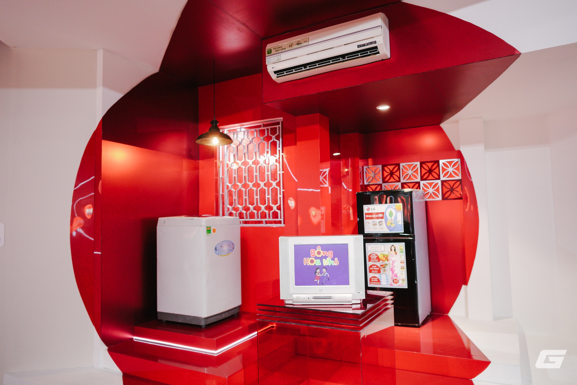 LG đánh dấu 30 năm đồng hành cùng Việt Nam với triển lãm nghệ thuật “The Art-ffection” tại Hà Nội- Ảnh 4. LG đánh dấu 30 năm đồng hành cùng Việt Nam với triển lãm nghệ thuật “The Art-ffection” tại Hà Nội- Ảnh 4.