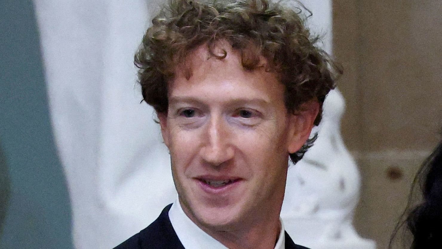 Mark Zuckerberg đang toan tính gì: Âm thầm đốt hàng trăm tỷ USD nuôi một startup bên trong Meta, giao thiên tài 28 tuổi lãnh đạo, tham vọng một ngày sẽ vô địch thế giới- Ảnh 1. Mark Zuckerberg đang toan tính gì: Âm thầm đốt hàng trăm tỷ USD nuôi một startup bên trong Meta, giao thiên tài 28 tuổi lãnh đạo, tham vọng một ngày sẽ vô địch thế giới- Ảnh 1.