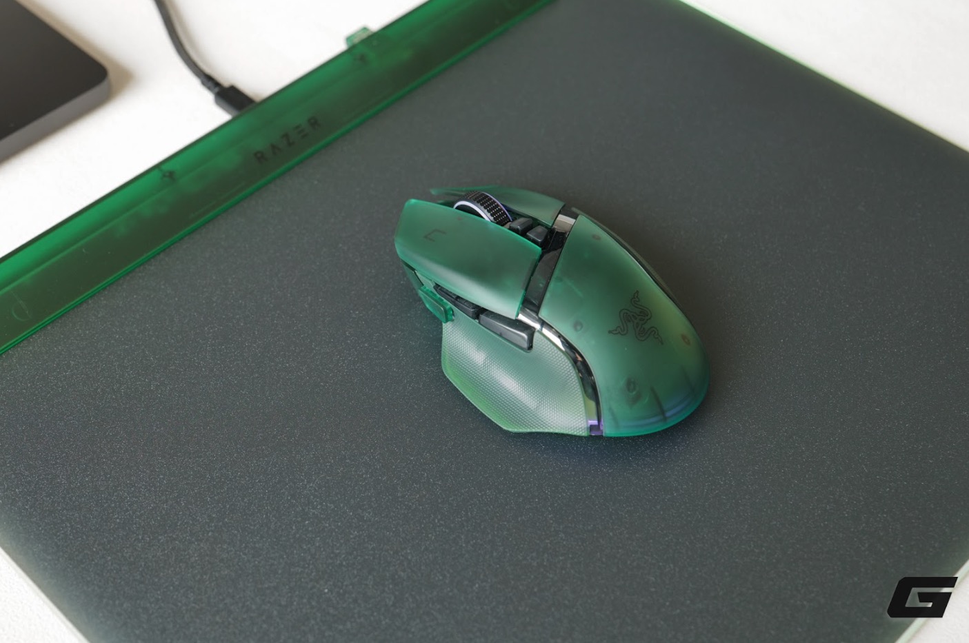 Cận cảnh bộ sưu tập Razer Phantom Green: Một cú bắt tay giữa quá khứ và tương lai- Ảnh 4. Cận cảnh bộ sưu tập Razer Phantom Green: Một cú bắt tay giữa quá khứ và tương lai- Ảnh 4.