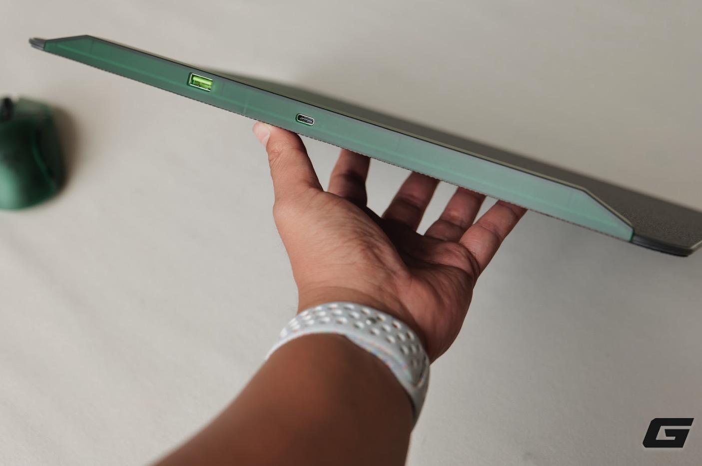Cận cảnh bộ sưu tập Razer Phantom Green: Một cú bắt tay giữa quá khứ và tương lai- Ảnh 11. Cận cảnh bộ sưu tập Razer Phantom Green: Một cú bắt tay giữa quá khứ và tương lai- Ảnh 11.