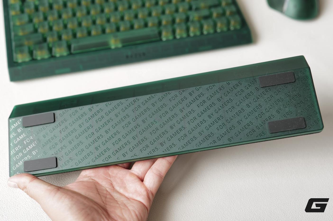 Cận cảnh bộ sưu tập Razer Phantom Green: Một cú bắt tay giữa quá khứ và tương lai- Ảnh 25. Cận cảnh bộ sưu tập Razer Phantom Green: Một cú bắt tay giữa quá khứ và tương lai- Ảnh 25.