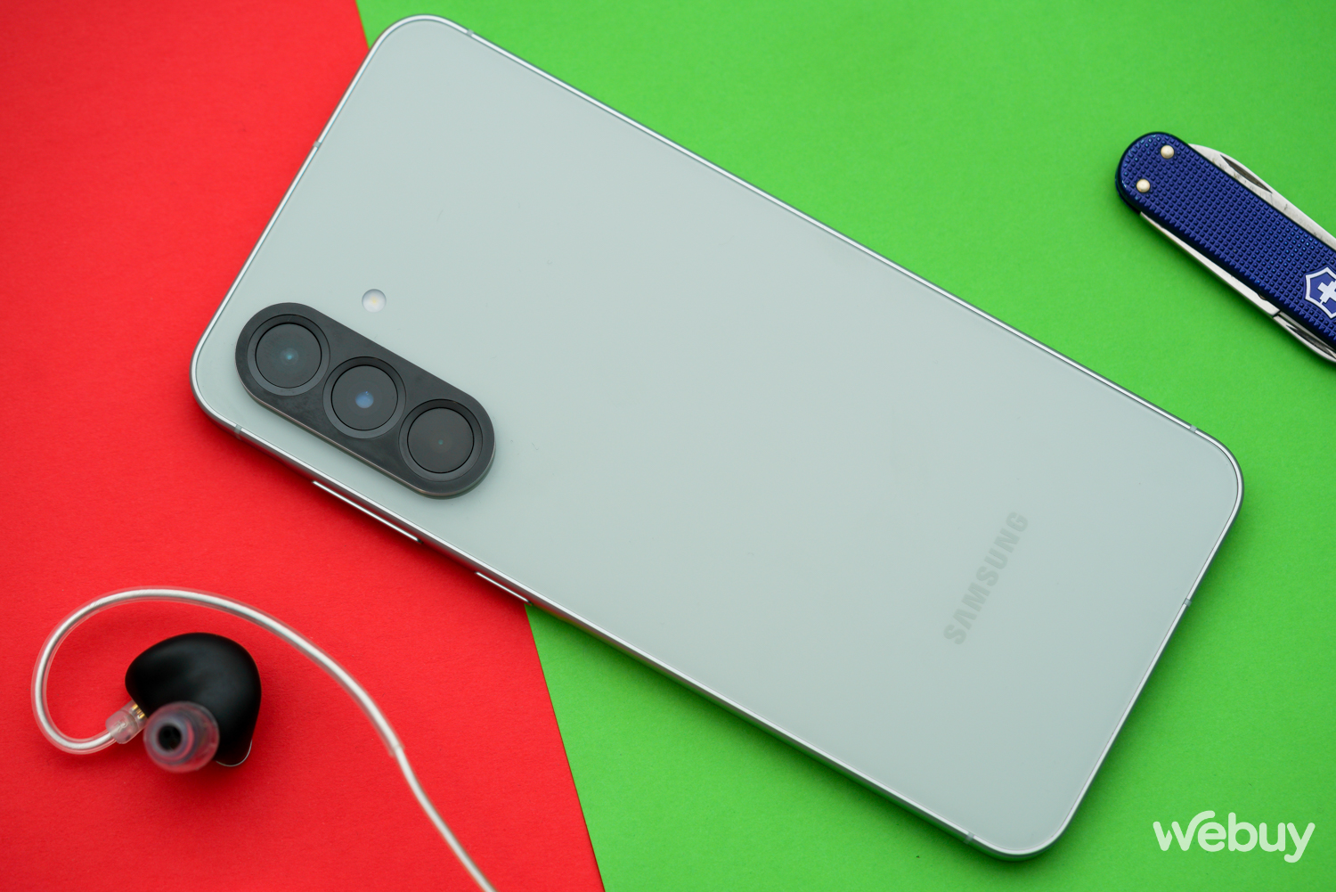 Nhiều smartphone, thiết bị công nghệ giảm giá mạnh dịp 7/7- Ảnh 2. Nhiều smartphone, thiết bị công nghệ giảm giá mạnh dịp 7/7- Ảnh 2.