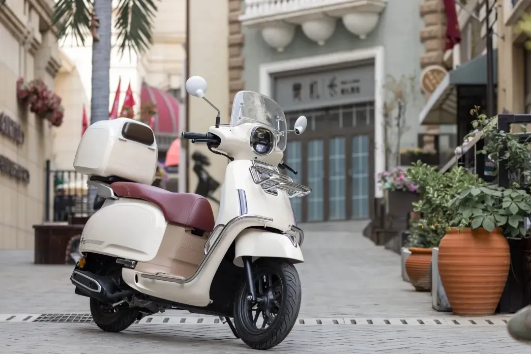 "Át chủ bài" 125cc của Honda được nâng cấp: Trang bị ăn đứt SH Mode - đẹp, rẻ lại siêu tiết kiệm xăng- Ảnh 1. "Át chủ bài" 125cc của Honda được nâng cấp: Trang bị ăn đứt SH Mode - đẹp, rẻ lại siêu tiết kiệm xăng- Ảnh 1.