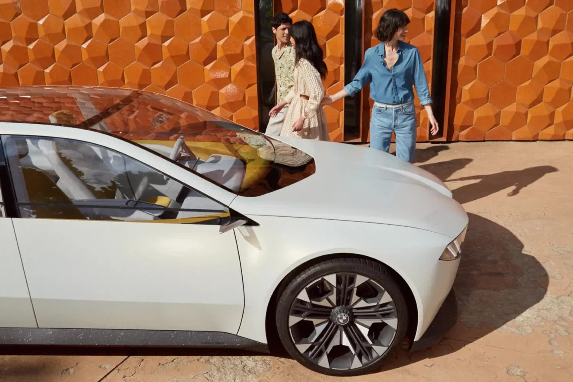 Bom tấn BMW i3 2027 lộ diện: Đối thủ lớn của Tesla Model 3 với phạm vi di chuyển 900km và sạc siêu tốc- Ảnh 3. Bom tấn BMW i3 2027 lộ diện: Đối thủ lớn của Tesla Model 3 với phạm vi di chuyển 900km và sạc siêu tốc- Ảnh 3.