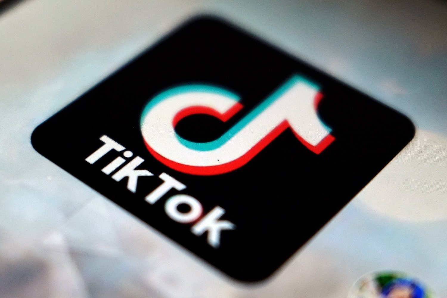TikTok phát triển ứng dụng mới để thoát hiểm tại Mỹ- Ảnh 2. TikTok phát triển ứng dụng mới để thoát hiểm tại Mỹ- Ảnh 2.