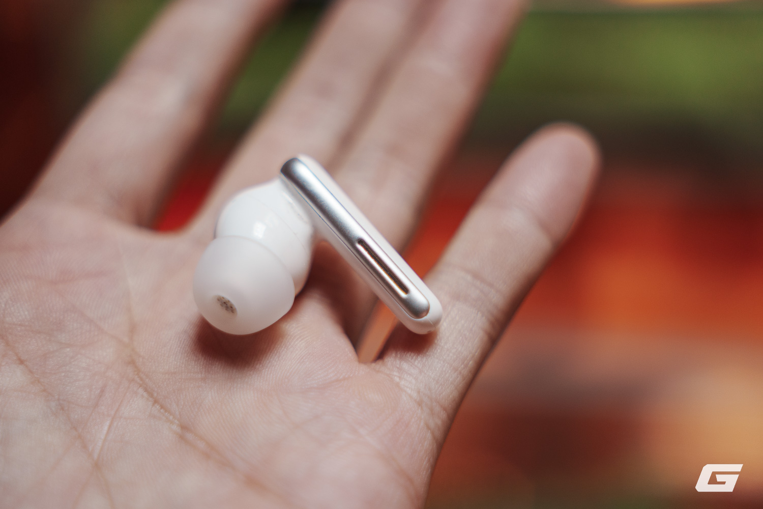 Trải nghiệm Anker Soundcore Liberty 5: Thiết kế nhỏ gọn, chống ồn rất ngon, chất âm và tính năng vượt giá tiền- Ảnh 5.