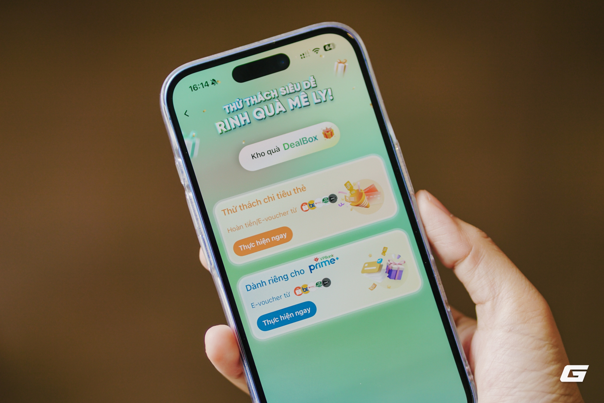 Giải mã "khẩu vị" Gen Z: Cuộc chạy đua biến thẻ tín dụng thành "phụ kiện công nghệ" của các ngân hàng Việt- Ảnh 4. Giải mã "khẩu vị" Gen Z: Cuộc chạy đua biến thẻ tín dụng thành "phụ kiện công nghệ" của các ngân hàng Việt- Ảnh 4.