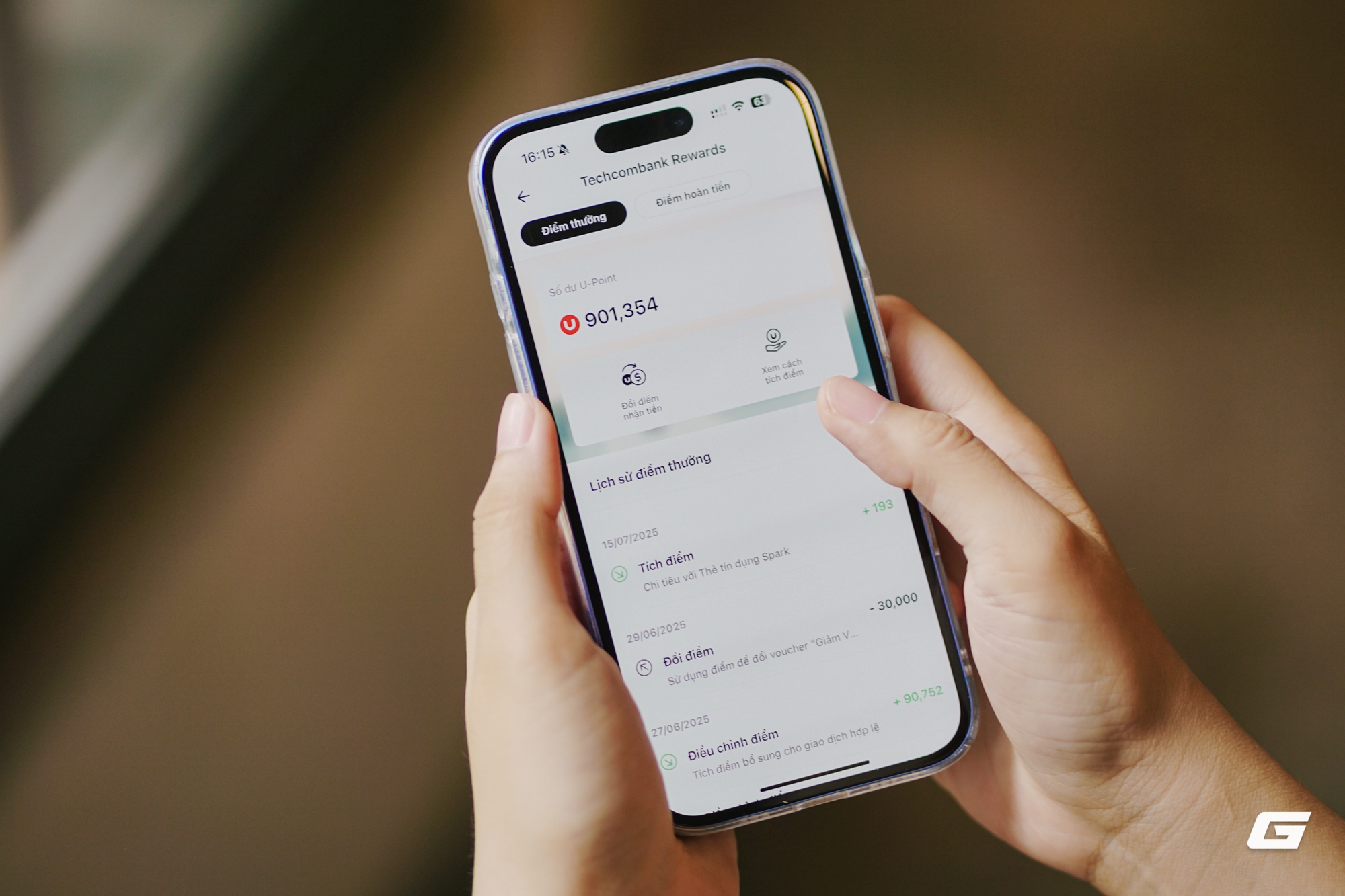 Giải mã "khẩu vị" Gen Z: Cuộc chạy đua biến thẻ tín dụng thành "phụ kiện công nghệ" của các ngân hàng Việt- Ảnh 7. Giải mã "khẩu vị" Gen Z: Cuộc chạy đua biến thẻ tín dụng thành "phụ kiện công nghệ" của các ngân hàng Việt- Ảnh 7.