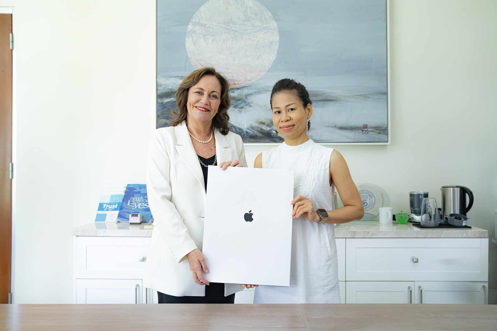 Ba động cơ mới cho ngành giáo dục Việt Nam: Apple - Samsung - Huawei đang tác động thế nào, và vì sao Better Choice Awards 2025 nên nhìn khác đi?- Ảnh 2.