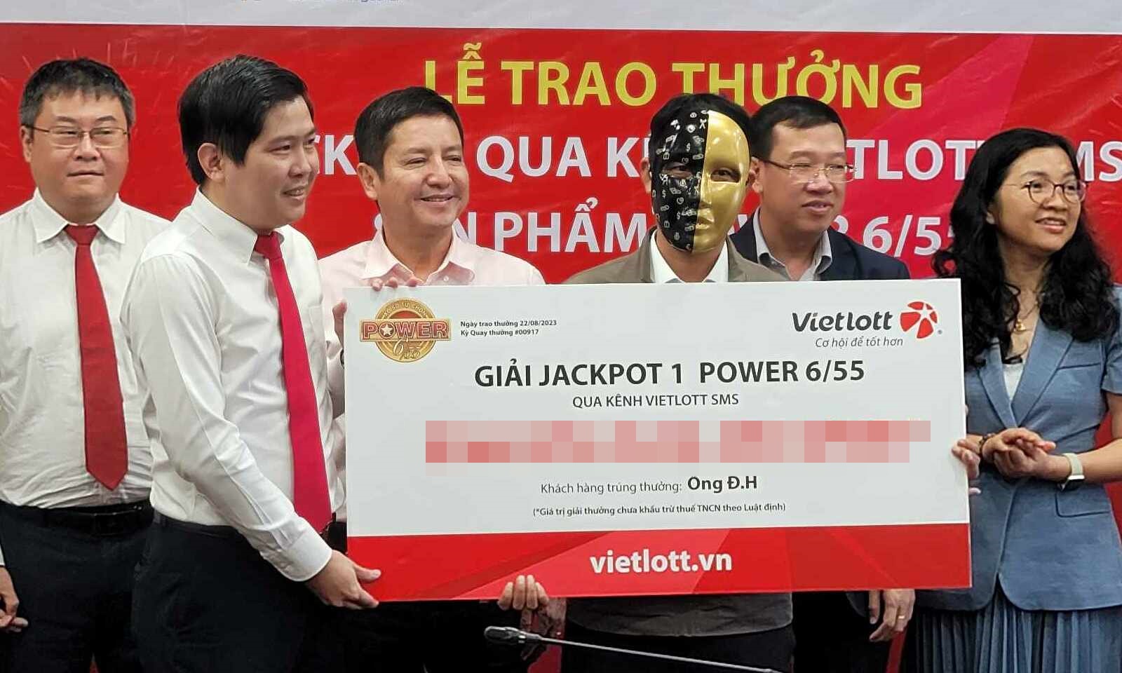 Tờ vé số và "giấc mơ đổi đời": Tại sao não của chúng ta lại thích chơi một trò gần như không thể thắng?- Ảnh 3. Tờ vé số và "giấc mơ đổi đời": Tại sao não của chúng ta lại thích chơi một trò gần như không thể thắng?- Ảnh 3.