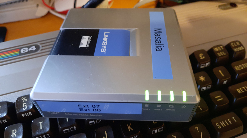 Tới tận bây giờ AOL mới khai tử mạng dial-up, Việt Nam làm điều này từ gần 20 năm trước- Ảnh 2. Tới tận bây giờ AOL mới khai tử mạng dial-up, Việt Nam làm điều này từ gần 20 năm trước- Ảnh 2.