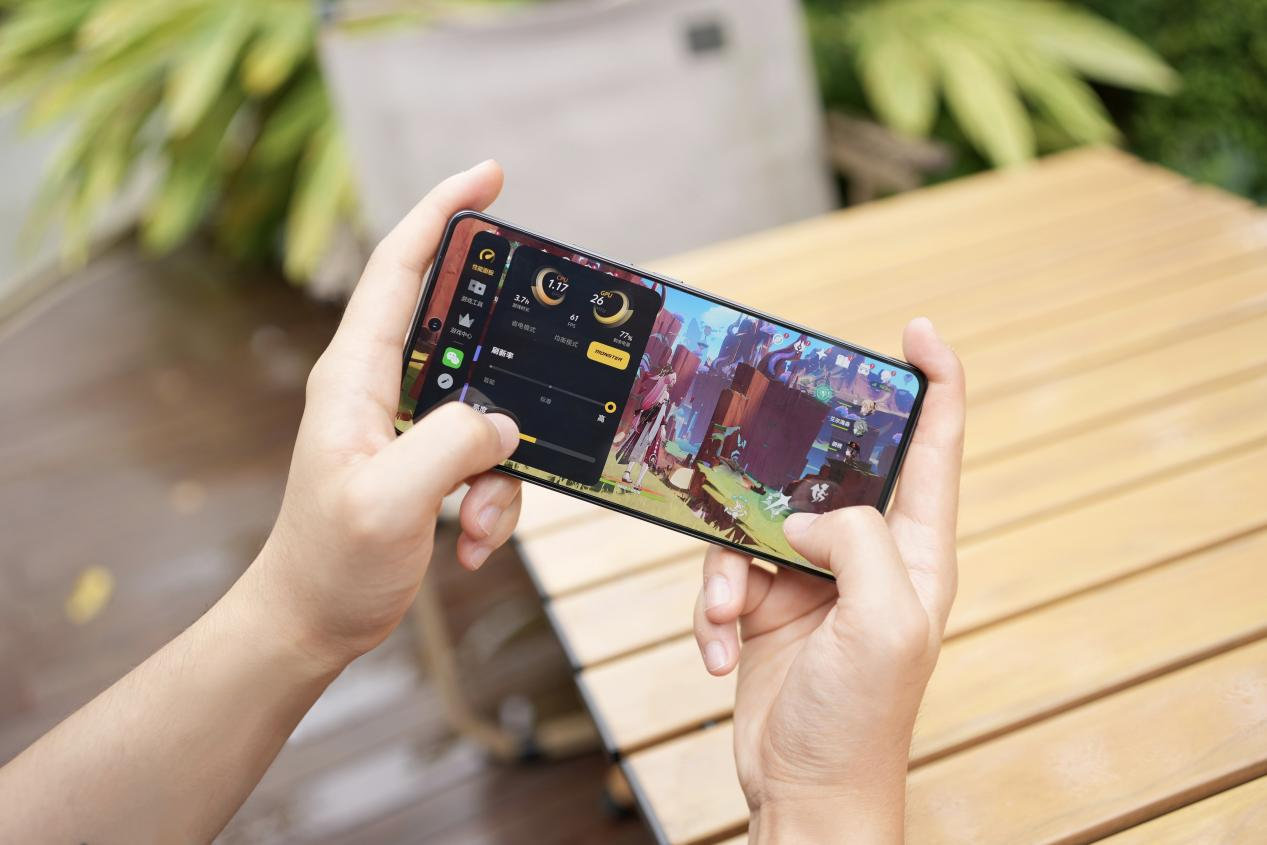 Trên tay điện thoại pin 8.000mAh, chip Dimensity 9400+ "phá đảo" phân khúc, giá chỉ hơn 8 triệu- Ảnh 10. Trên tay điện thoại pin 8.000mAh, chip Dimensity 9400+ "phá đảo" phân khúc, giá chỉ hơn 8 triệu- Ảnh 10.