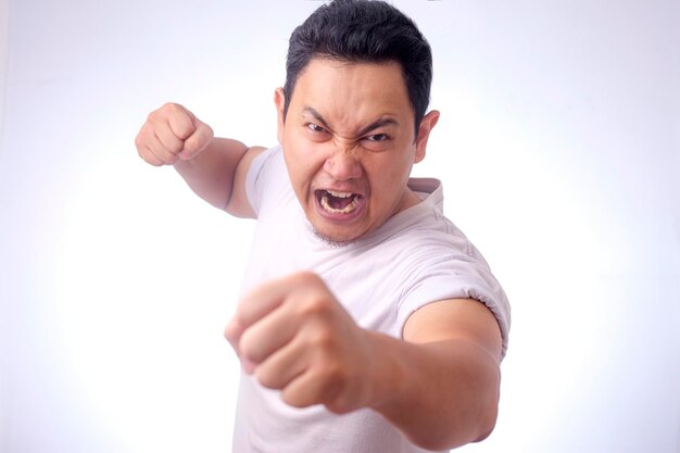 Đi tìm nguồn gốc tính cách cục cằn, nóng nảy: Lỗi của gen hay do môi trường?- Ảnh 1.