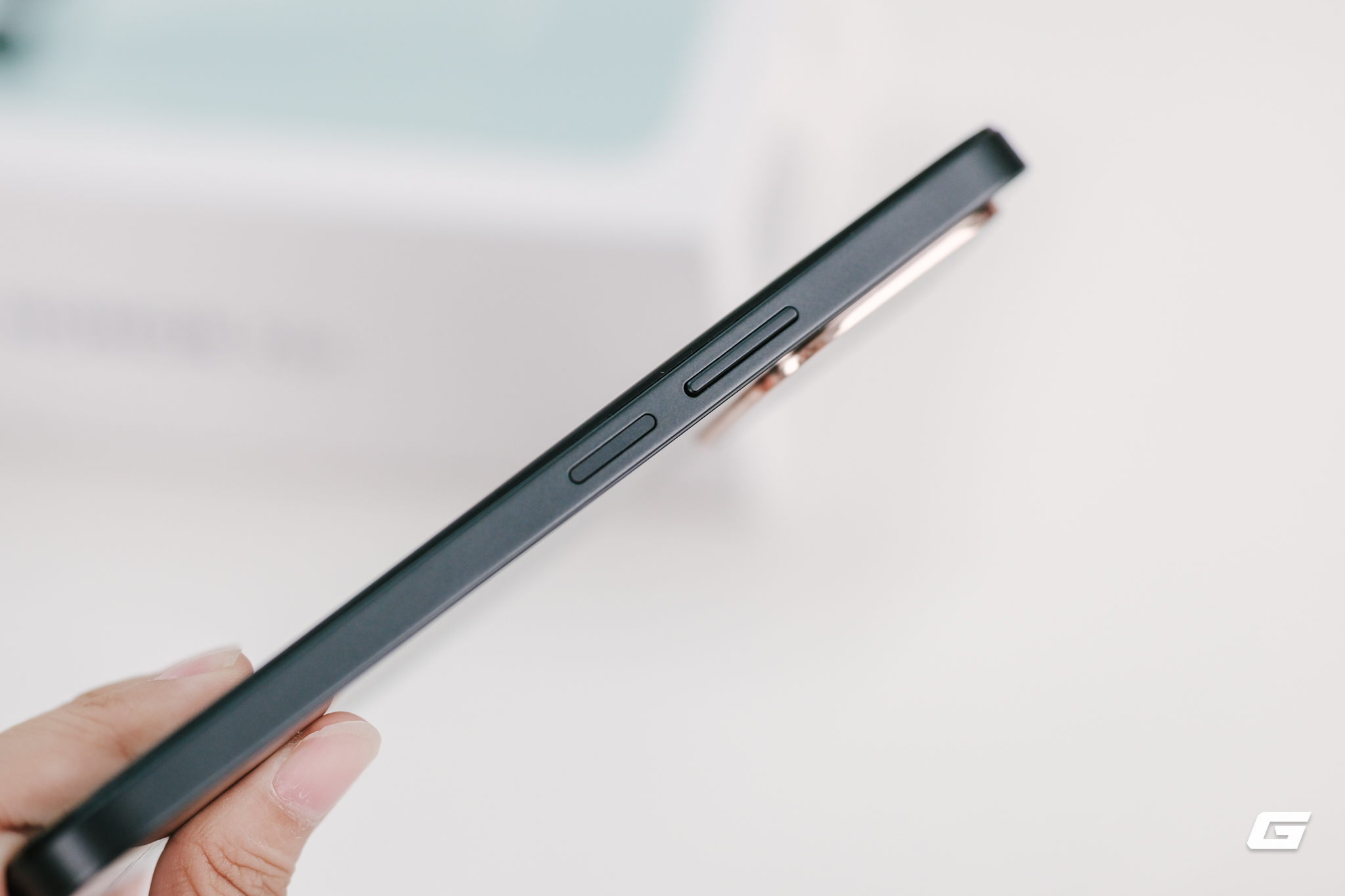 Trên tay điện thoại đối thủ của Xiaomi: Giá chỉ hơn 3 triệu nhưng có thiết kế đẹp, nút AI riêng, camera 50MP- Ảnh 11.
