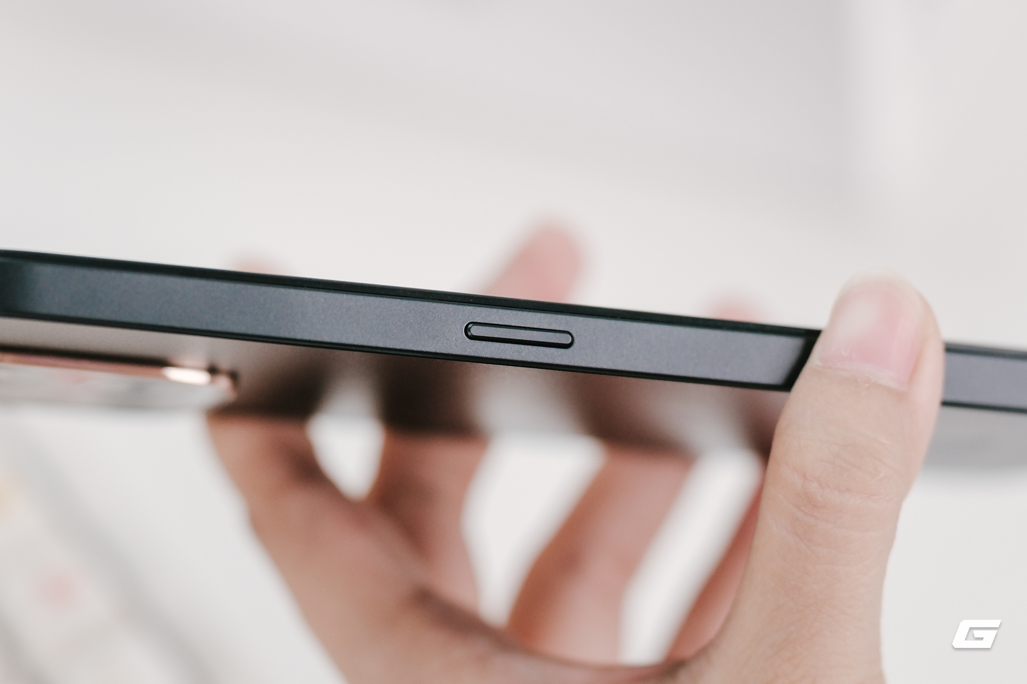 Trên tay điện thoại đối thủ của Xiaomi: Giá chỉ hơn 3 triệu nhưng có thiết kế đẹp, nút AI riêng, camera 50MP- Ảnh 12.