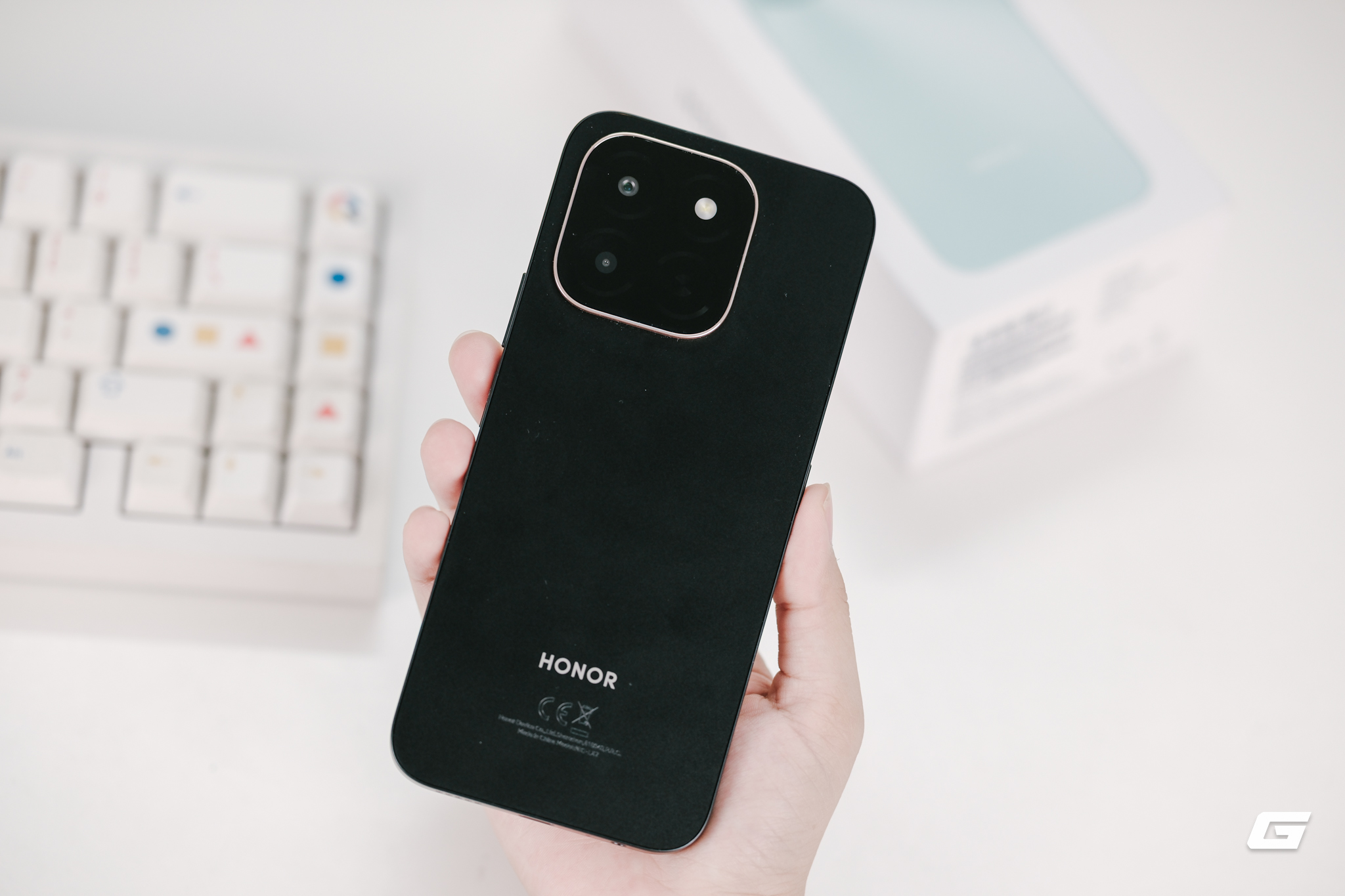 Trên tay điện thoại đối thủ của Xiaomi: Giá chỉ hơn 3 triệu nhưng có thiết kế đẹp, nút AI riêng, camera 50MP- Ảnh 21.