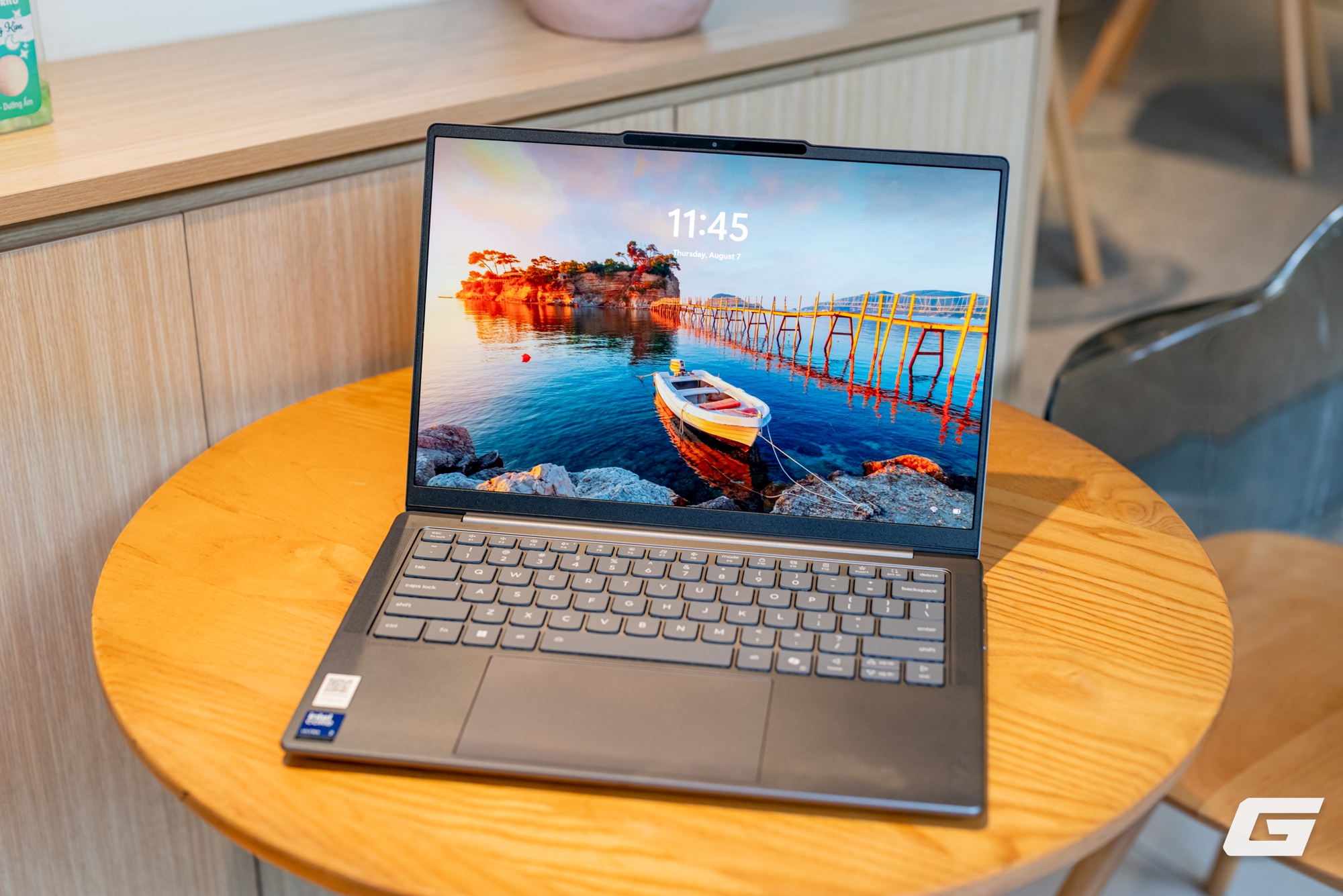 Trải nghiệm nhanh Lenovo Yoga Slim 7i Aura Edition Gen 10: Laptop hợp tác chiến lược với Intel có gì khác biệt?- Ảnh 17.