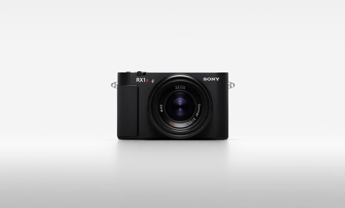 Máy ảnh compact cao cấp Sony RX1R III về Việt Nam: Cảm biến 61MP, xử lý AI, giá 125,99 triệu- Ảnh 2.