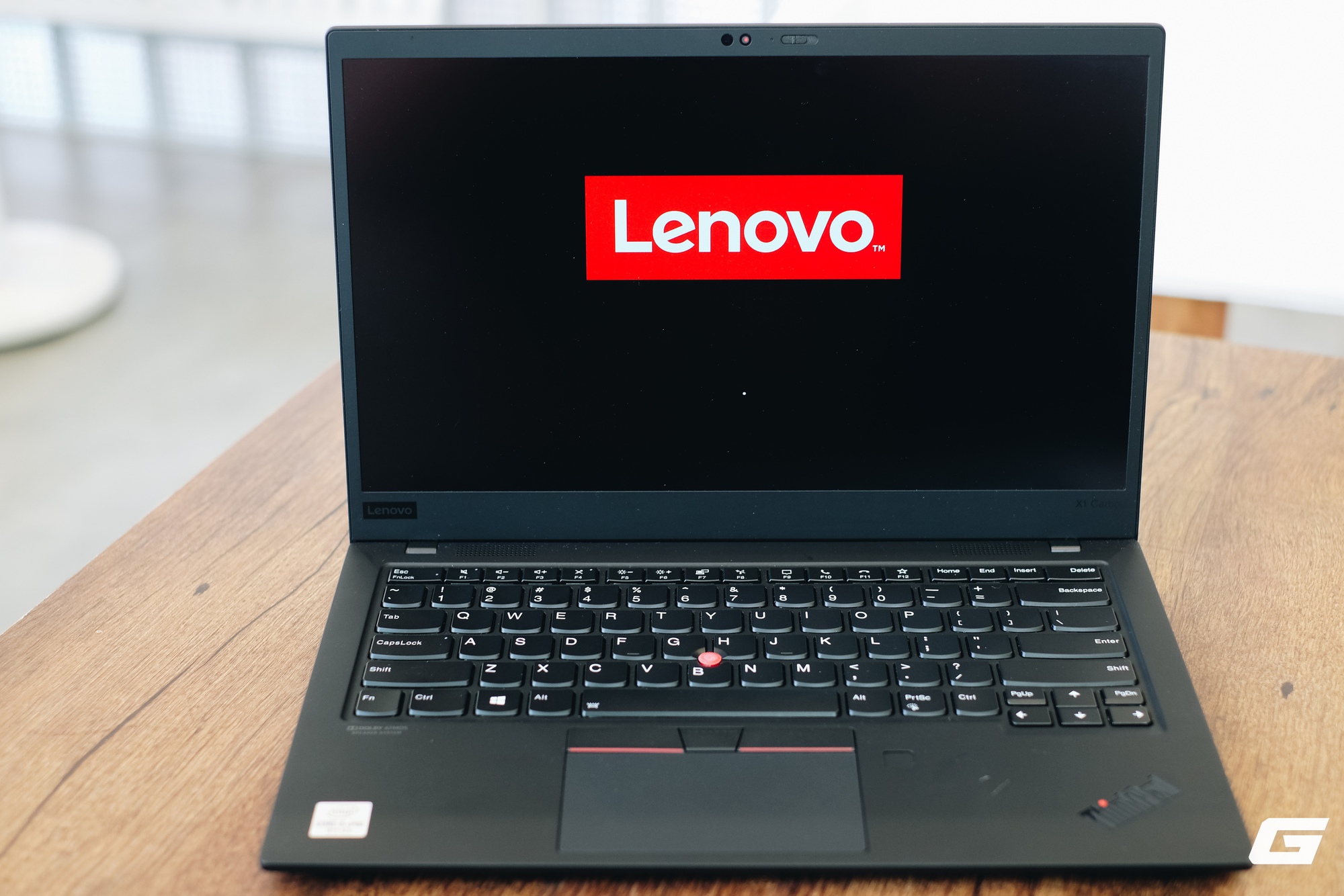 Chưa đến 10 triệu sở hữu mẫu ThinkPad cao cấp này: Siêu nhẹ chỉ hơn 1Kg, cấu hình tuy không mạnh nhưng vẫn hút khách vì độ bền bỉ- Ảnh 1.