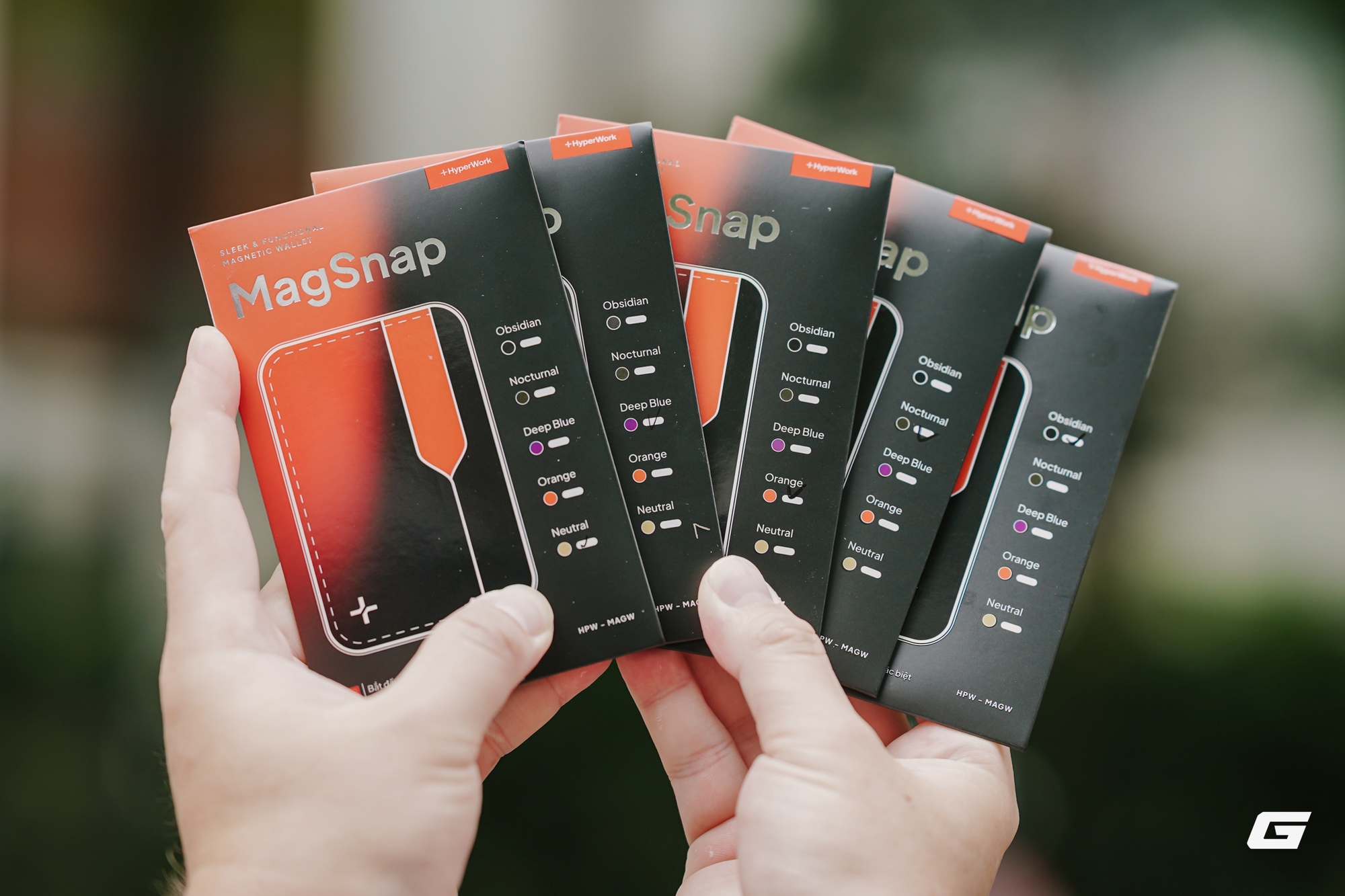 Món phụ kiện 199K biến iPhone thành "ví di động" mà ai cũng nên sắm một chiếc- Ảnh 1. Món phụ kiện 199K biến iPhone thành "ví di động" mà ai cũng nên sắm một chiếc- Ảnh 1.