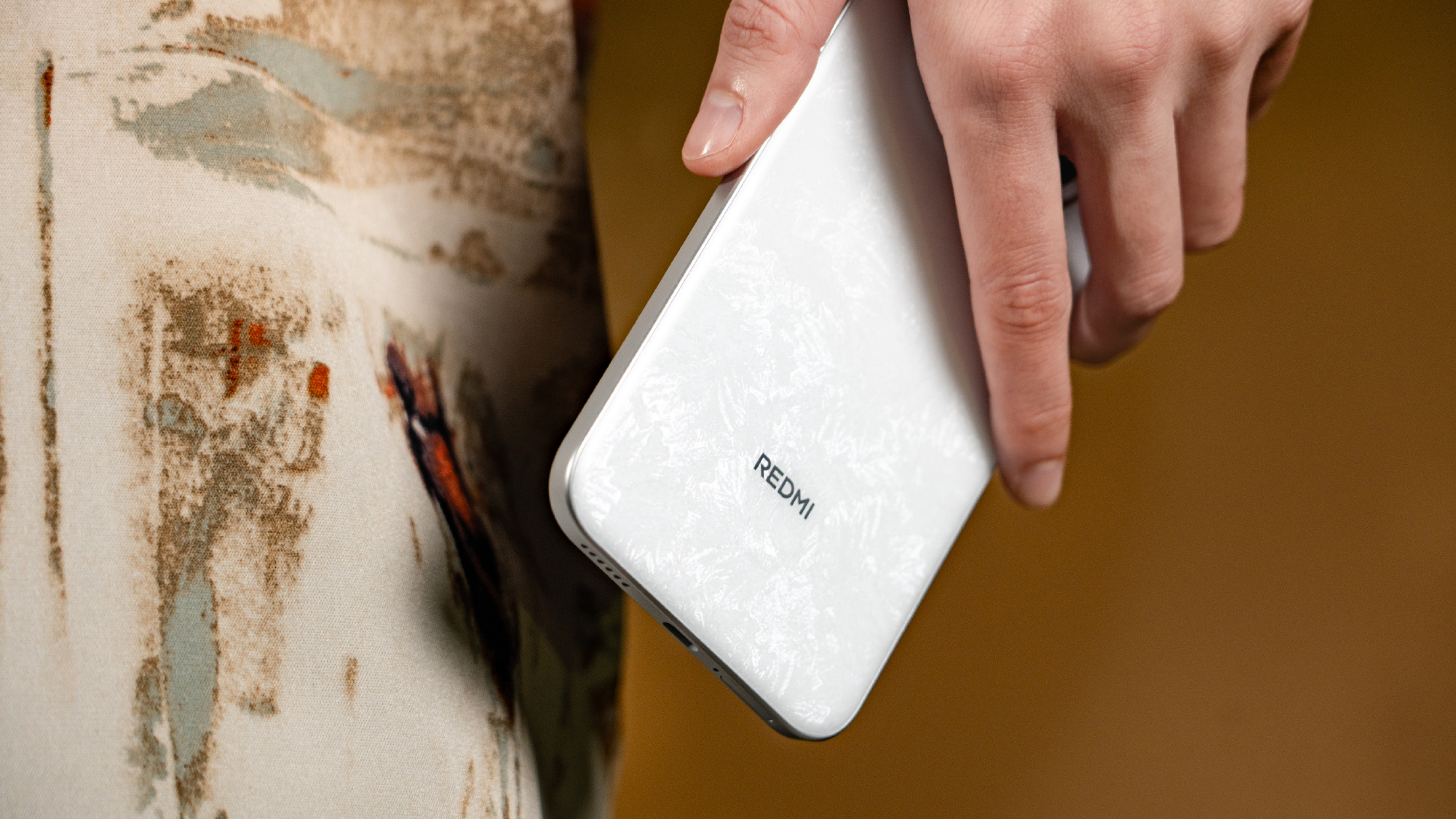 Cận cảnh Xiaomi REDMI Note 15 Pro+ sắp ra mắt: Toàn những màu đẹp, thiết kế mới cực bền bỉ, pin 7.000mAh- Ảnh 9.