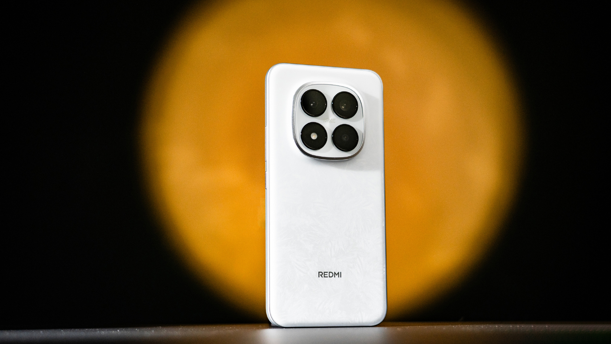 Cận cảnh Xiaomi REDMI Note 15 Pro+ sắp ra mắt: Toàn những màu đẹp, thiết kế mới cực bền bỉ, pin 7.000mAh- Ảnh 8.