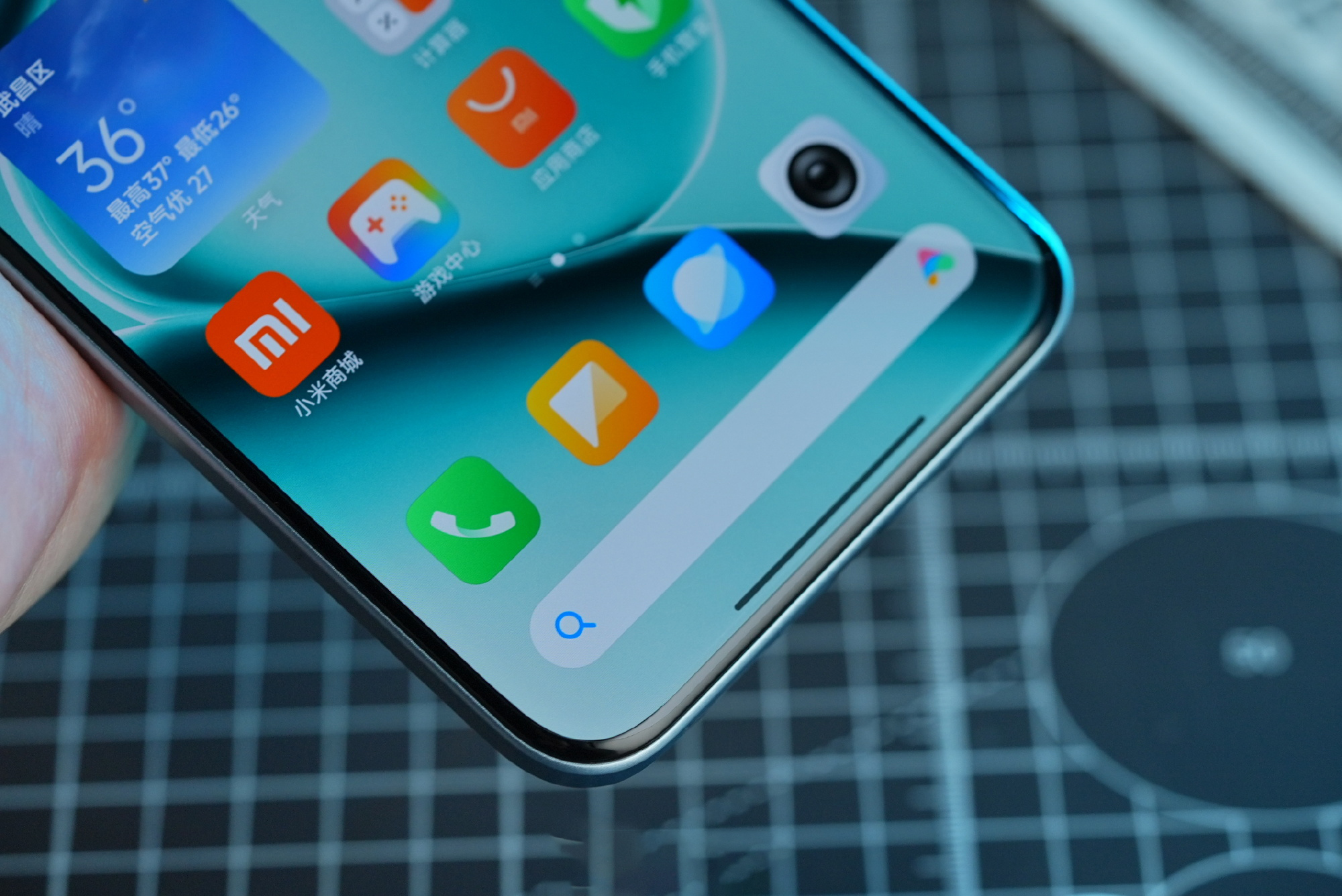 Cận cảnh Xiaomi REDMI Note 15 Pro+ sắp ra mắt: Toàn những màu đẹp, thiết kế mới cực bền bỉ, pin 7.000mAh- Ảnh 20.