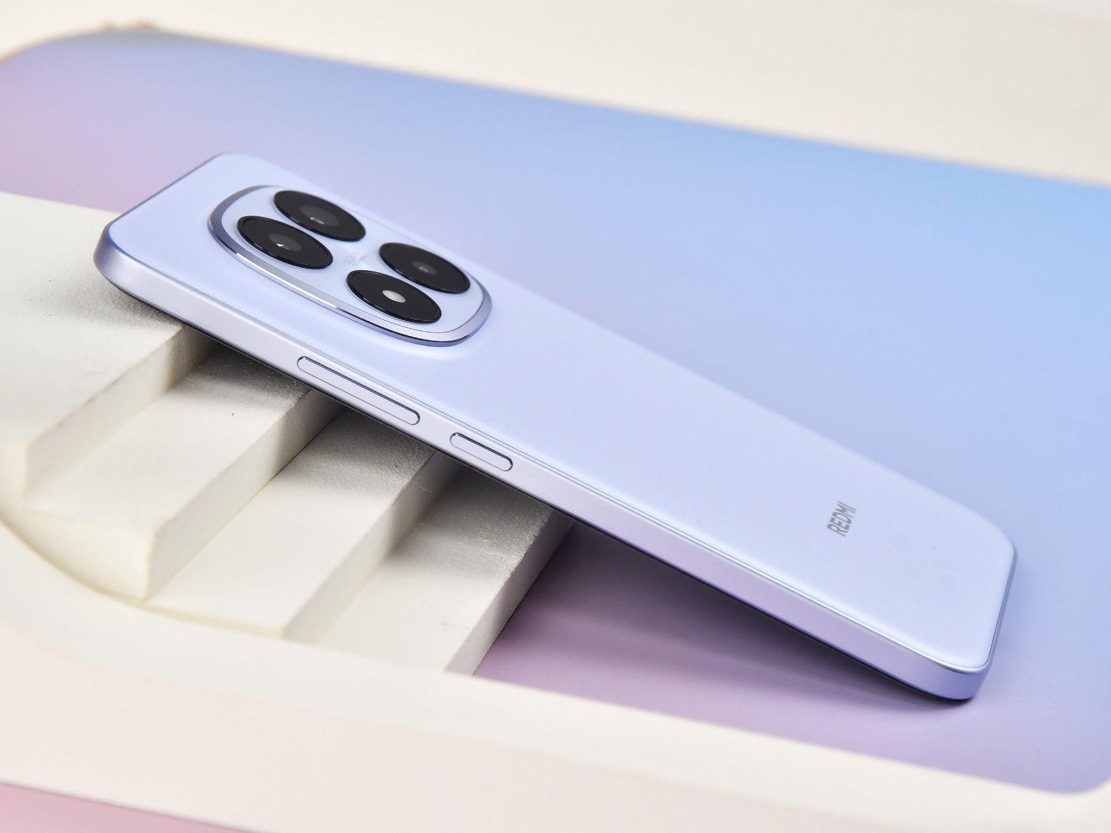 Cận cảnh Xiaomi REDMI Note 15 Pro+ sắp ra mắt: Toàn những màu đẹp, thiết kế mới cực bền bỉ, pin 7.000mAh- Ảnh 24.