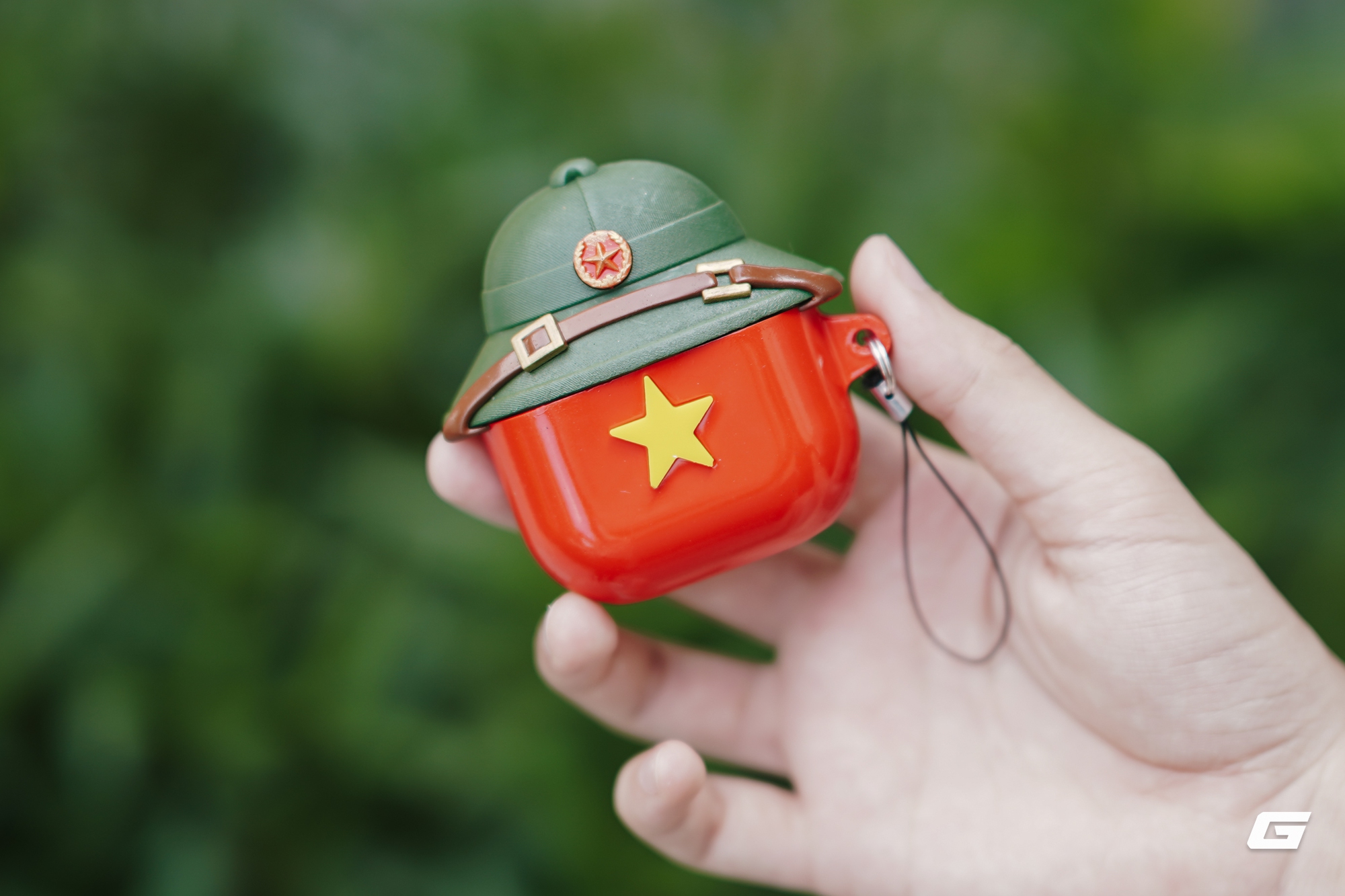 Trên tay ốp AirPods 
