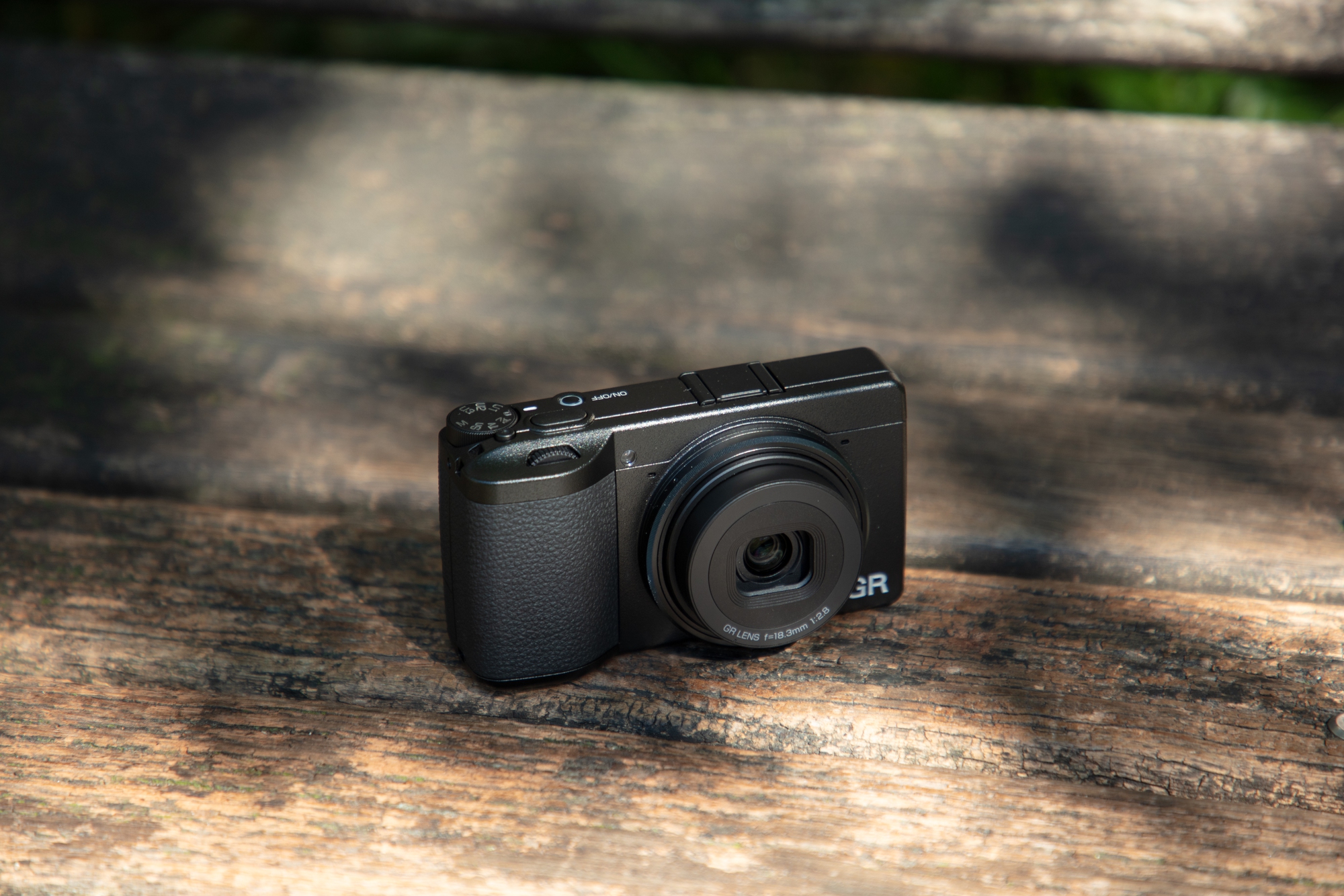 Ricoh GR IV ra mắt: Máy ảnh “con cưng” của dân streetlife nay có giá gần 40 triệu đồng- Ảnh 1. Ricoh GR IV ra mắt: Máy ảnh “con cưng” của dân streetlife nay có giá gần 40 triệu đồng- Ảnh 1.