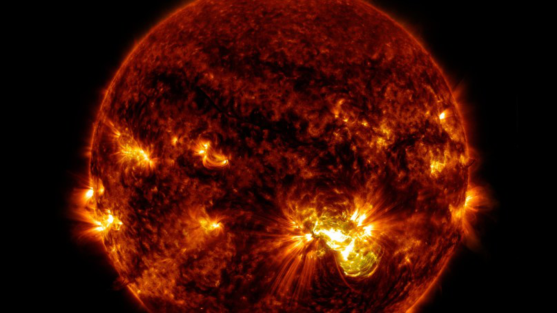 NASA và IBM sử dụng AI để dự báo bão mặt trời- Ảnh 2. NASA và IBM sử dụng AI để dự báo bão mặt trời- Ảnh 2.