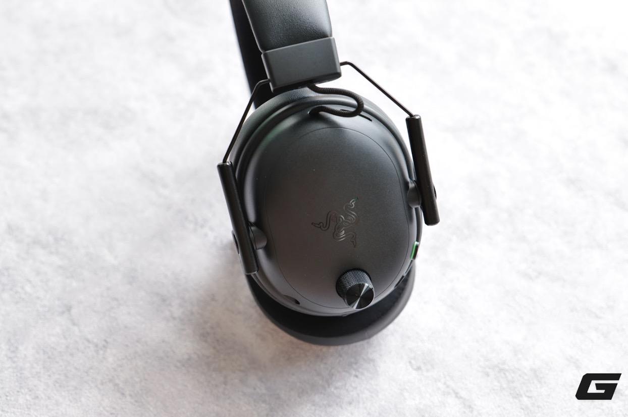 Đập hộp bộ đôi tai nghe gaming mới dành cho fan “rắn 3 đầu” Razer BlackShark V3 và V3 Pro: Thiết kế cá tính, đeo êm và thoáng, driver TriForce mạnh mẽ, có cả ANC- Ảnh 9. Đập hộp bộ đôi tai nghe gaming mới dành cho fan “rắn 3 đầu” Razer BlackShark V3 và V3 Pro: Thiết kế cá tính, đeo êm và thoáng, driver TriForce mạnh mẽ, có cả ANC- Ảnh 9.