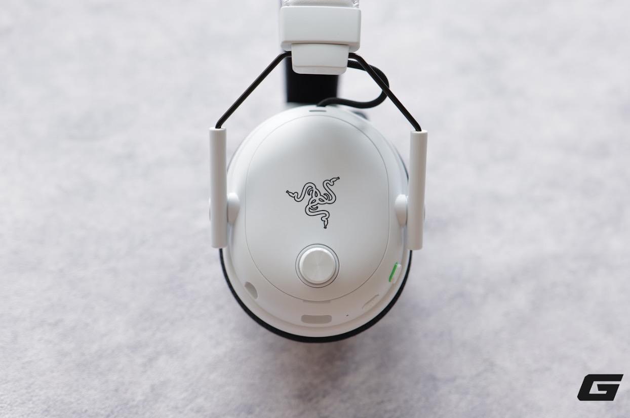 Đập hộp bộ đôi tai nghe gaming mới dành cho fan “rắn 3 đầu” Razer BlackShark V3 và V3 Pro: Thiết kế cá tính, đeo êm và thoáng, driver TriForce mạnh mẽ, có cả ANC- Ảnh 19. Đập hộp bộ đôi tai nghe gaming mới dành cho fan “rắn 3 đầu” Razer BlackShark V3 và V3 Pro: Thiết kế cá tính, đeo êm và thoáng, driver TriForce mạnh mẽ, có cả ANC- Ảnh 19.