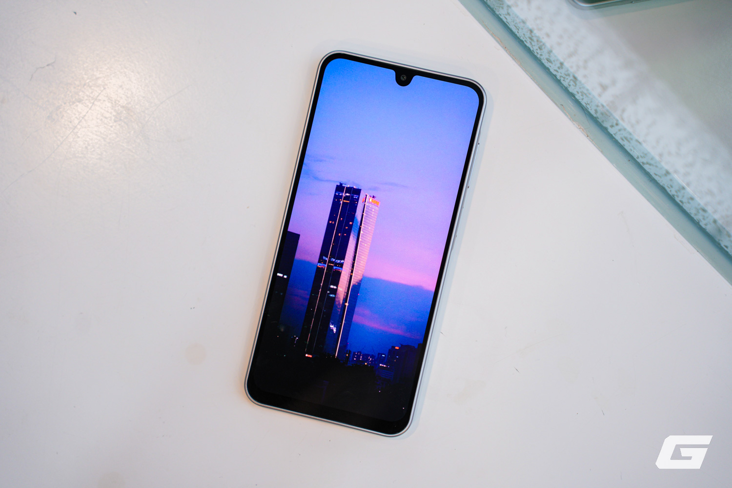 Điện thoại 5G tầm trung mới của Samsung cấu hình khá, hứa hẹn cập nhật 6 năm, màu xám Điện thoại 5G tầm trung mới của Samsung cấu hình khá, hứa hẹn cập nhật 6 năm, màu xám