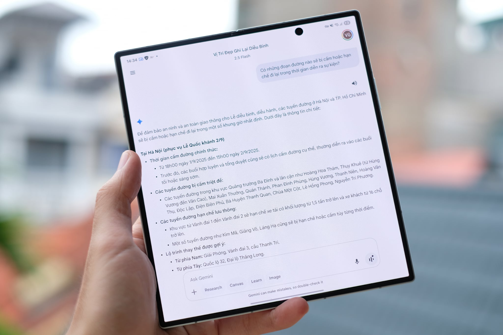 Tận dụng AI trên Galaxy Z Fold7 để chuẩn bị cho sự kiện A80 đầy ý nghĩa- Ảnh 3.