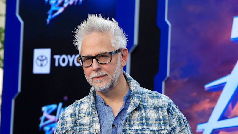 James Gunn chia sẻ về Henry Cavill: DCU vẫn rộng cửa chào đón "người yêu cũ"- Ảnh 3. James Gunn chia sẻ về Henry Cavill: DCU vẫn rộng cửa chào đón "người yêu cũ"- Ảnh 3.