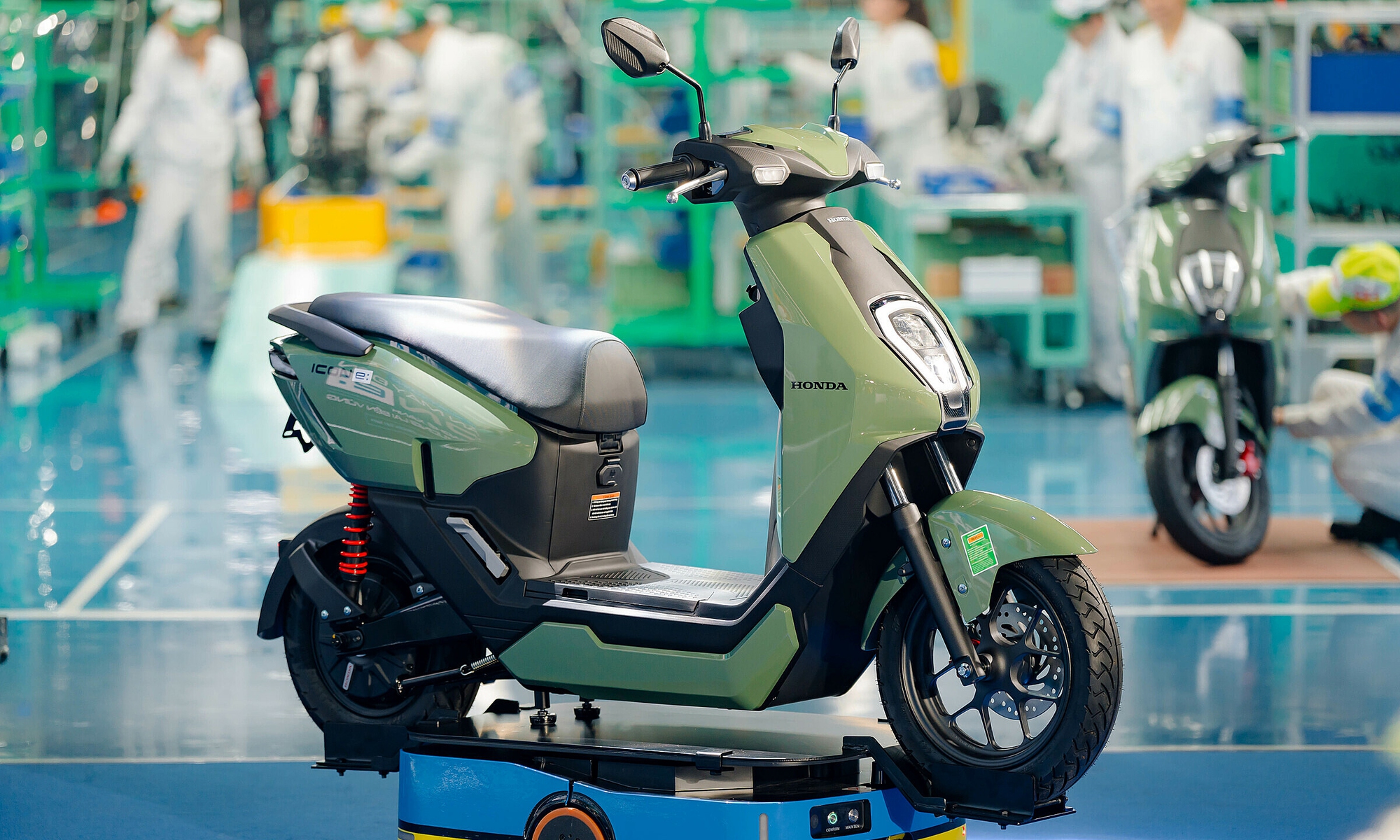 Tin vui cho người mua xe máy, xe máy điện Honda- Ảnh 2. Tin vui cho người mua xe máy, xe máy điện Honda- Ảnh 2.