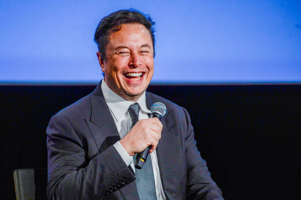 Elon Musk lập công ty AI Macrohard "to và cứng", đối nghịch với Microsoft- Ảnh 3.