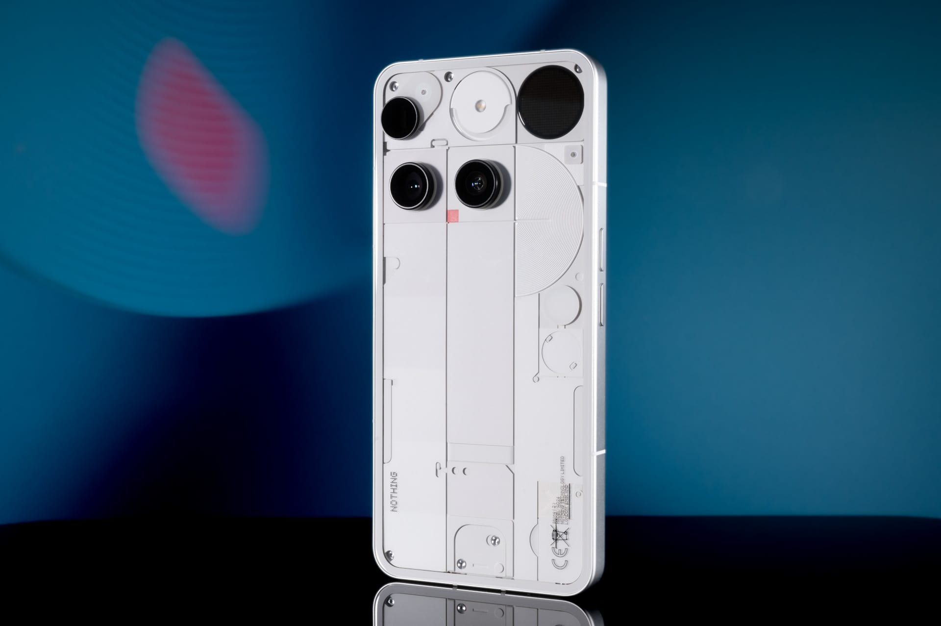 Nothing dính phốt dùng ảnh chụp từ máy ảnh Fujifilm để quảng cáo cho Phone 3, đại diện hãng vào phân trần 