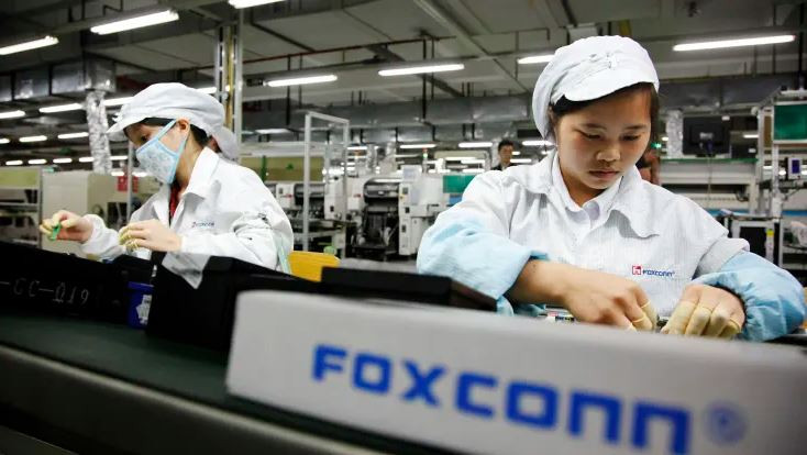 Đối tác Apple thưởng nóng hơn 200 triệu cho nhân viên sản xuất iPhone 17- Ảnh 1. Đối tác Apple thưởng nóng hơn 200 triệu cho nhân viên sản xuất iPhone 17- Ảnh 1.